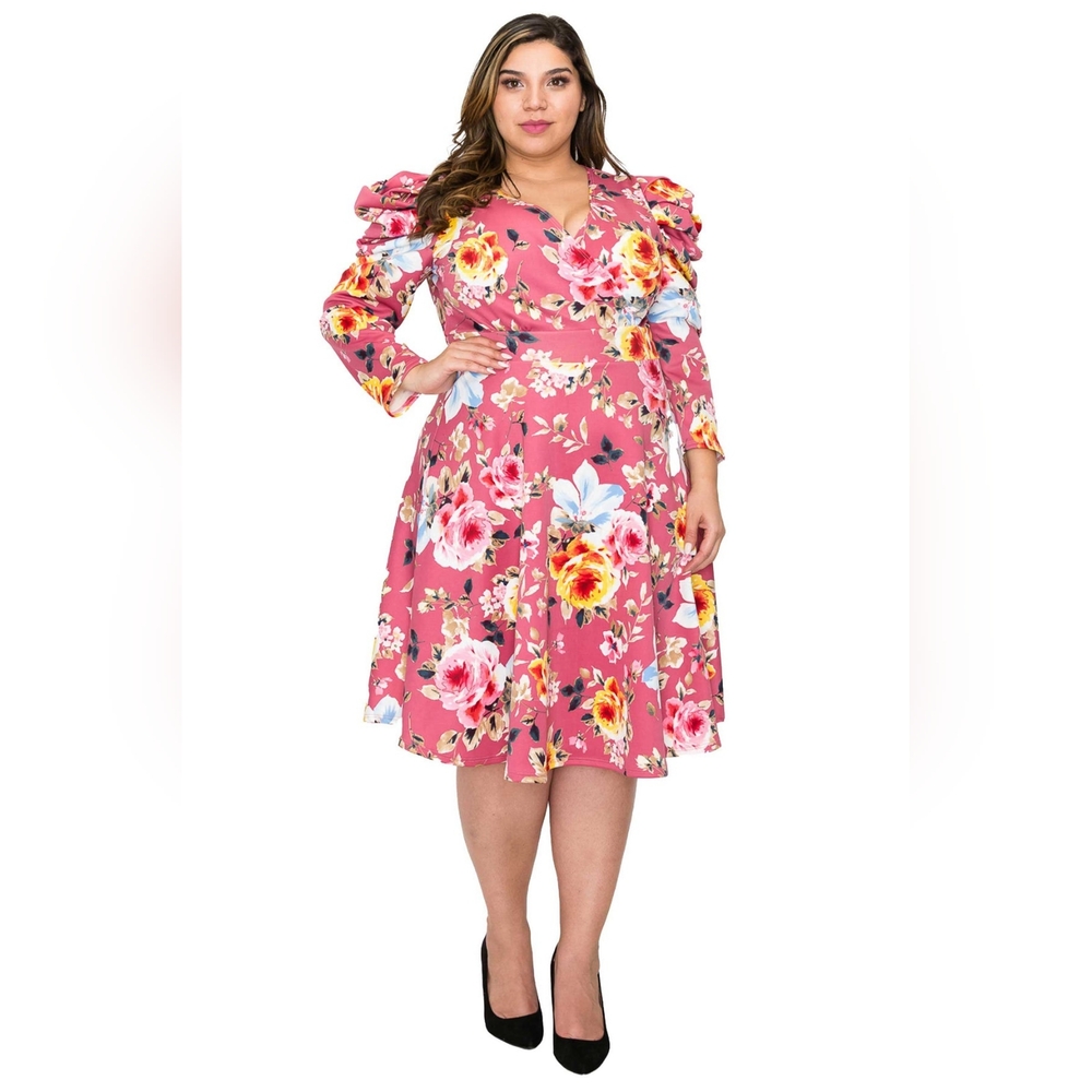 NEW NWOT Livd Apparel Plus Size Floral Statement Sleeve Flare Dress Sz 3XL